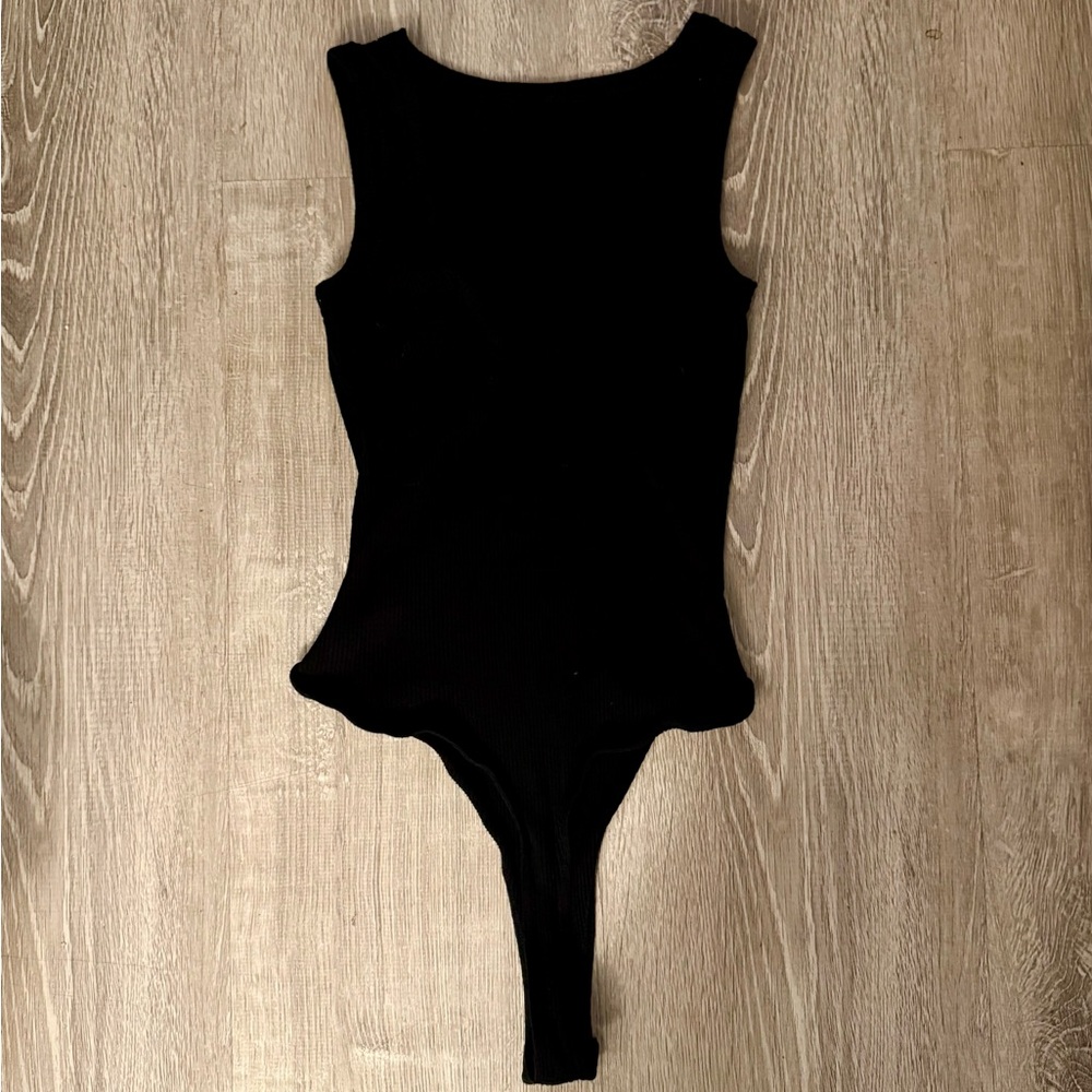 Lulus Sleeveless Ribbed Low Back Bodysuit - Black